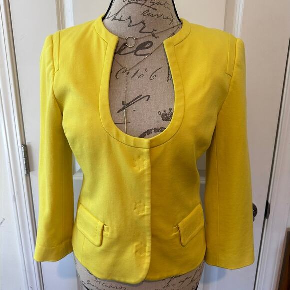 Trina Turk Women's sz M/8 *see desc 3/4 sleeve Yellow Blazer Officewear Vacation - Picture 2 of 12